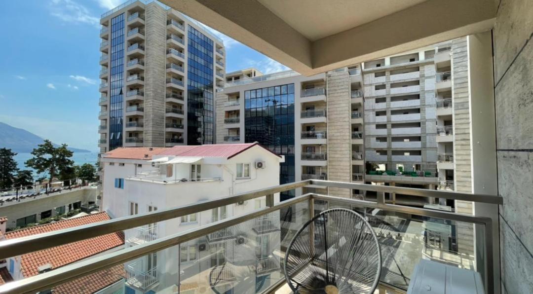 Montesun Fontana Apartments Budva Exterior foto